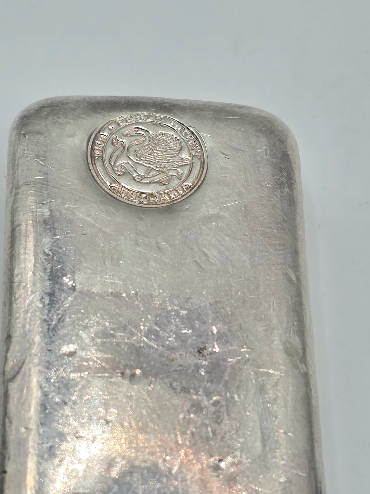 10oz Perth Mint left facing Swan silver bar