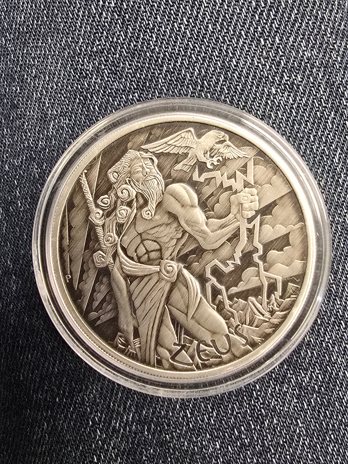 1oz 2020 antiqued silver Zeus god