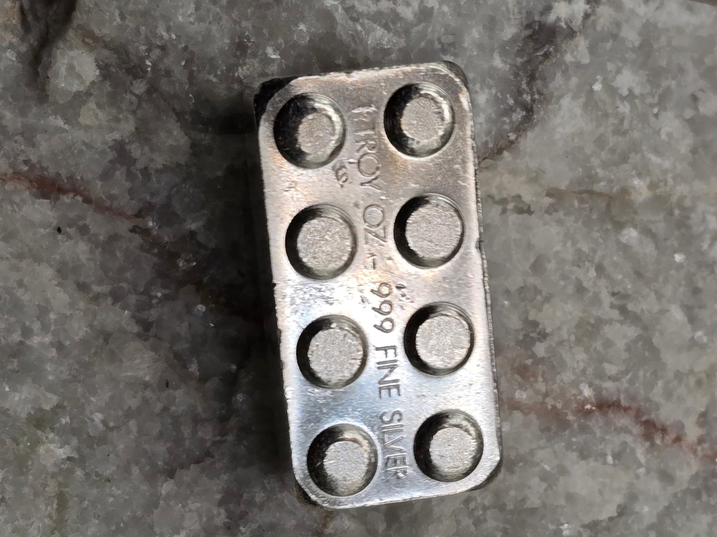 1oz silver stackable building block ("lego" like)