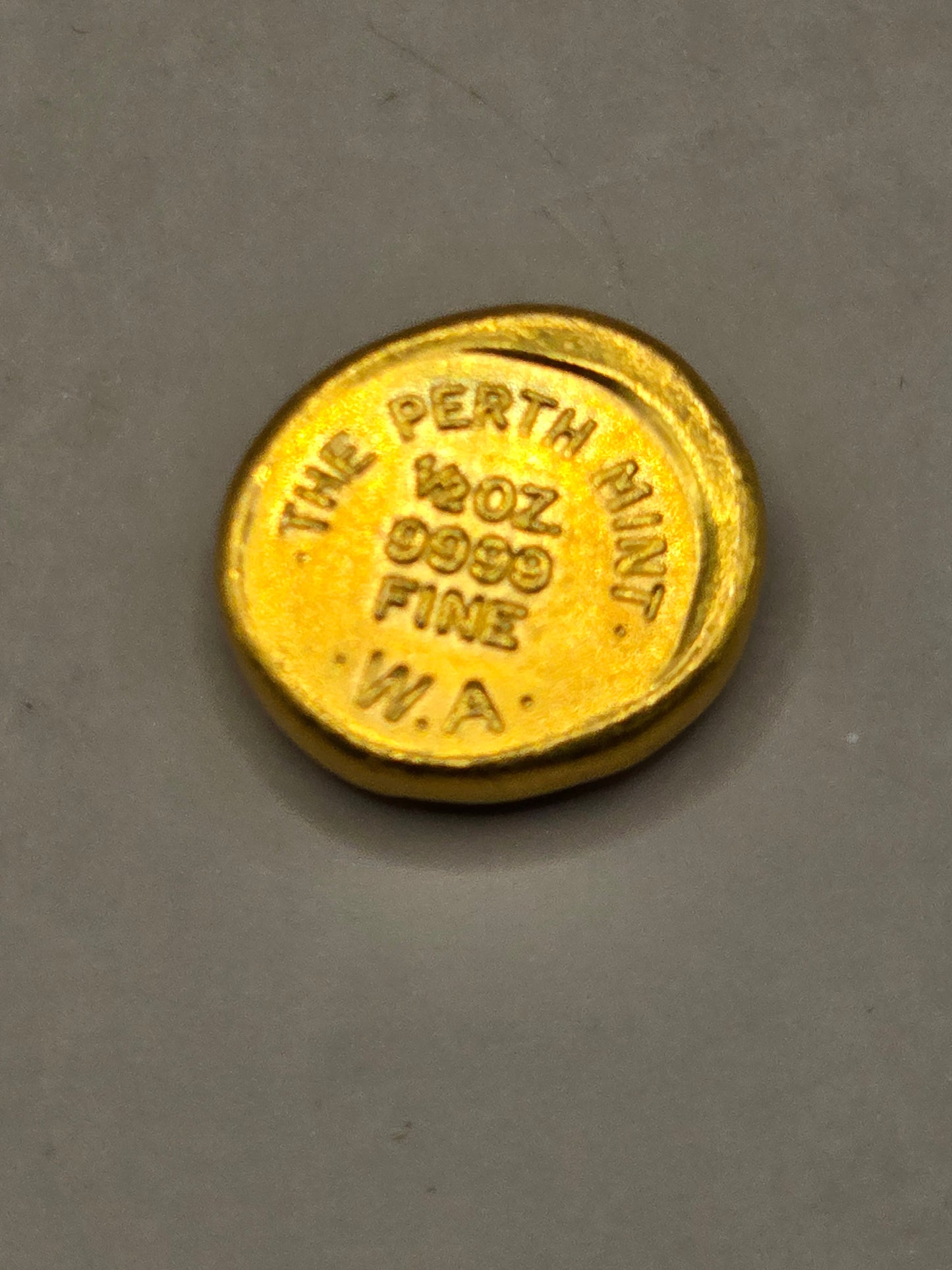 Old 1/2oz Perth Mint gold bar
